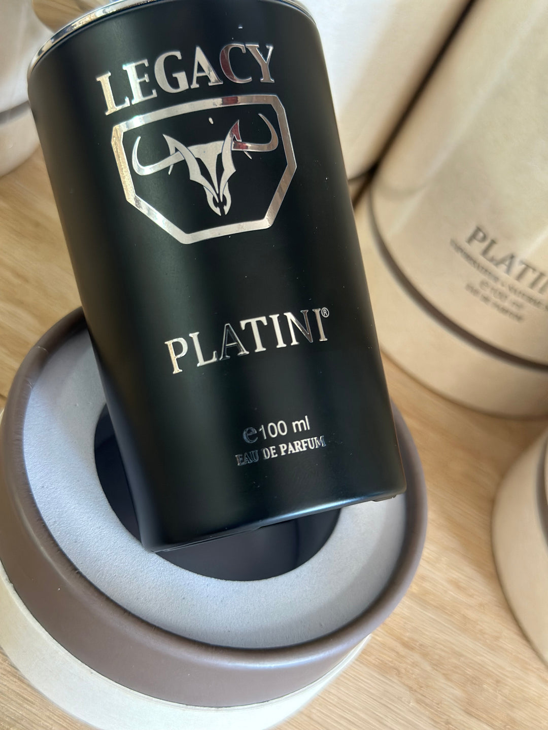LAGACY EAU PARFUM BY PLATINI